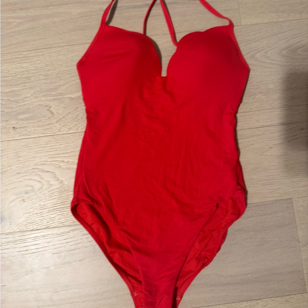 Seafolly Scallop Red On Piece!